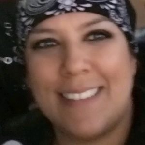 Meet your Posher, Bobbi